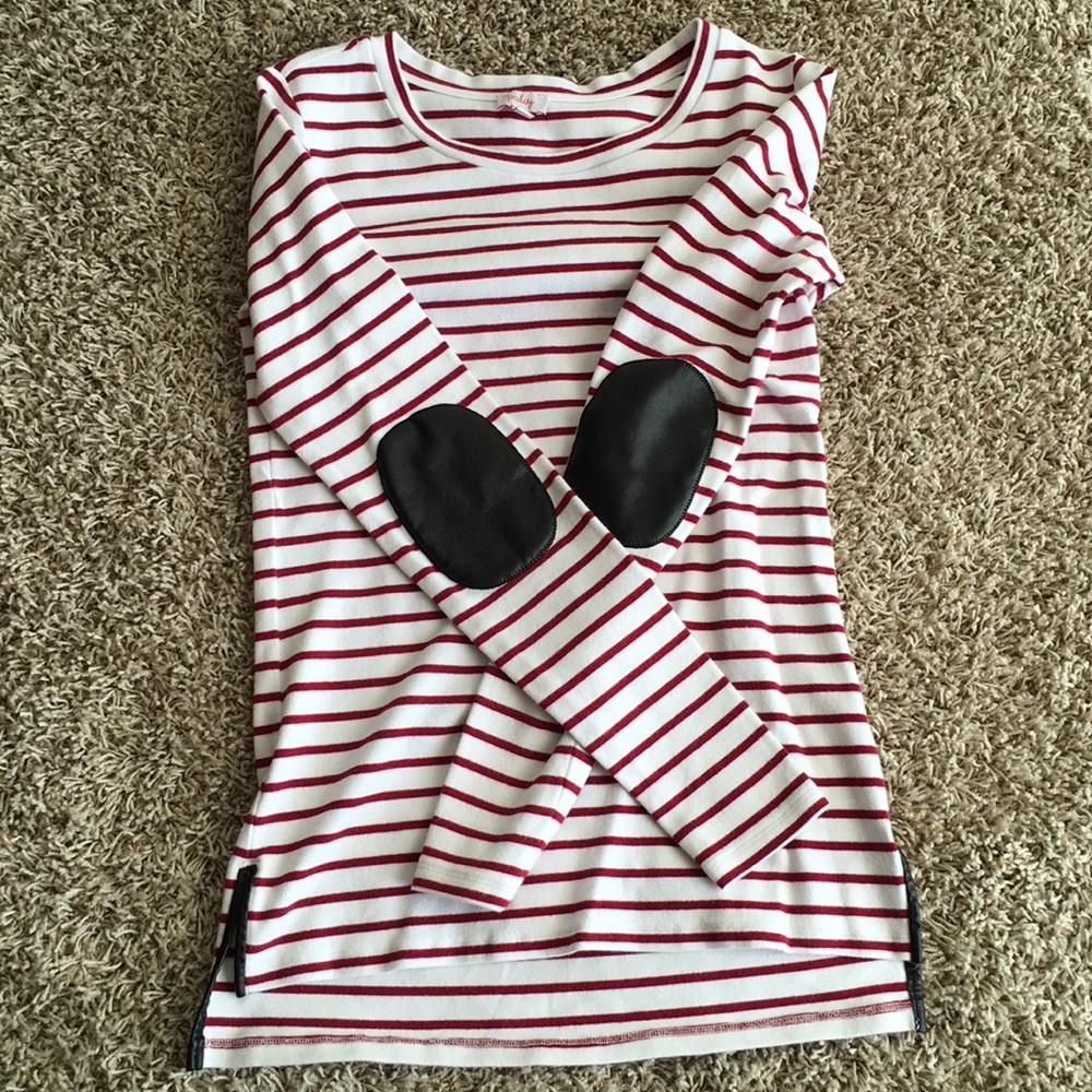 Long sleeve shirt with elbow details